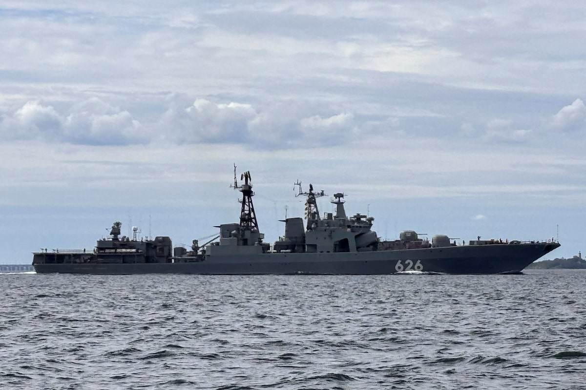 The Russian Udaloy I-class destroyer transits the Danish Straits on August 31, 2025. Photo: Reuters.